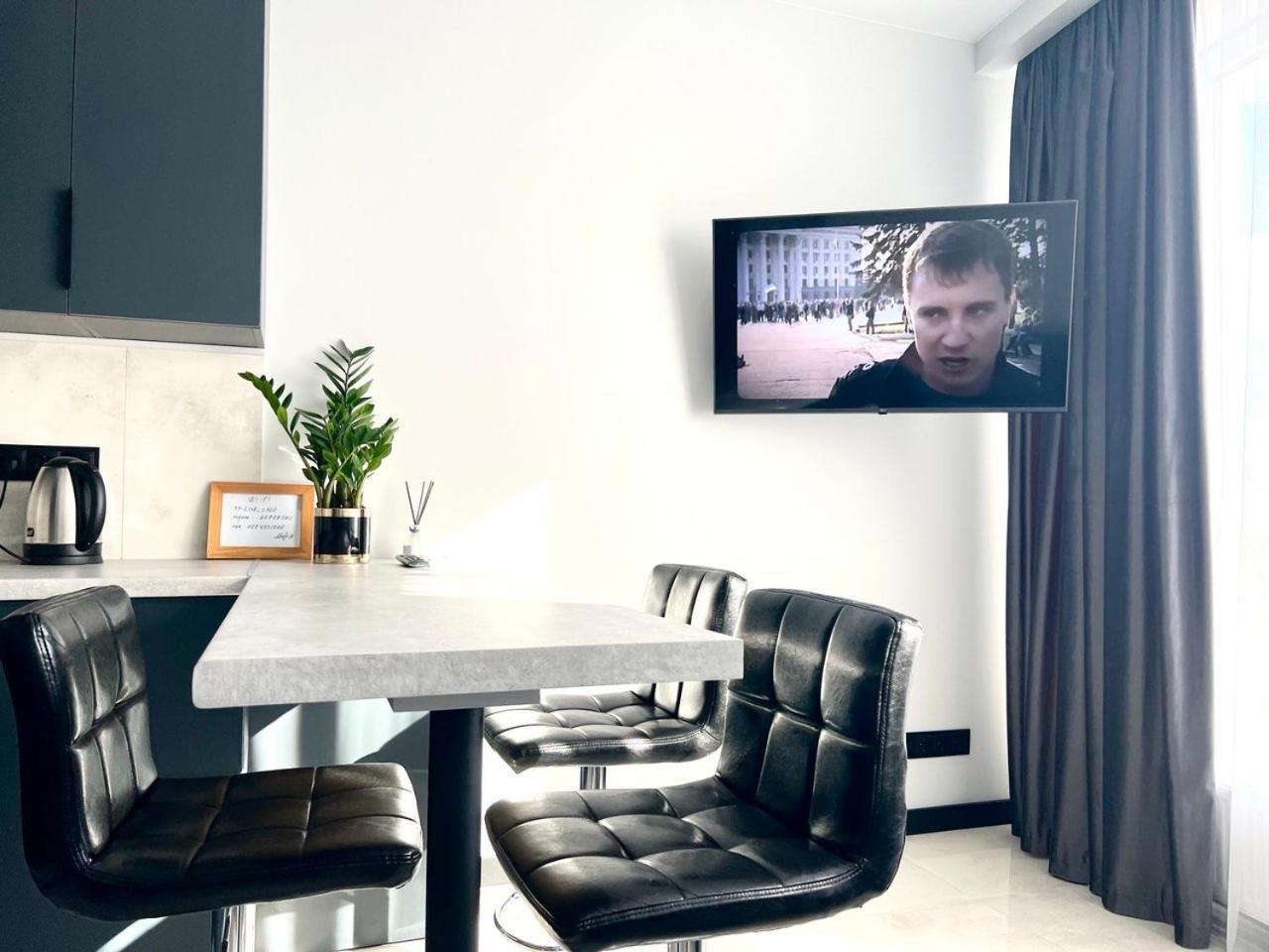 Apartments Vip Avalon Львів Екстер'єр фото