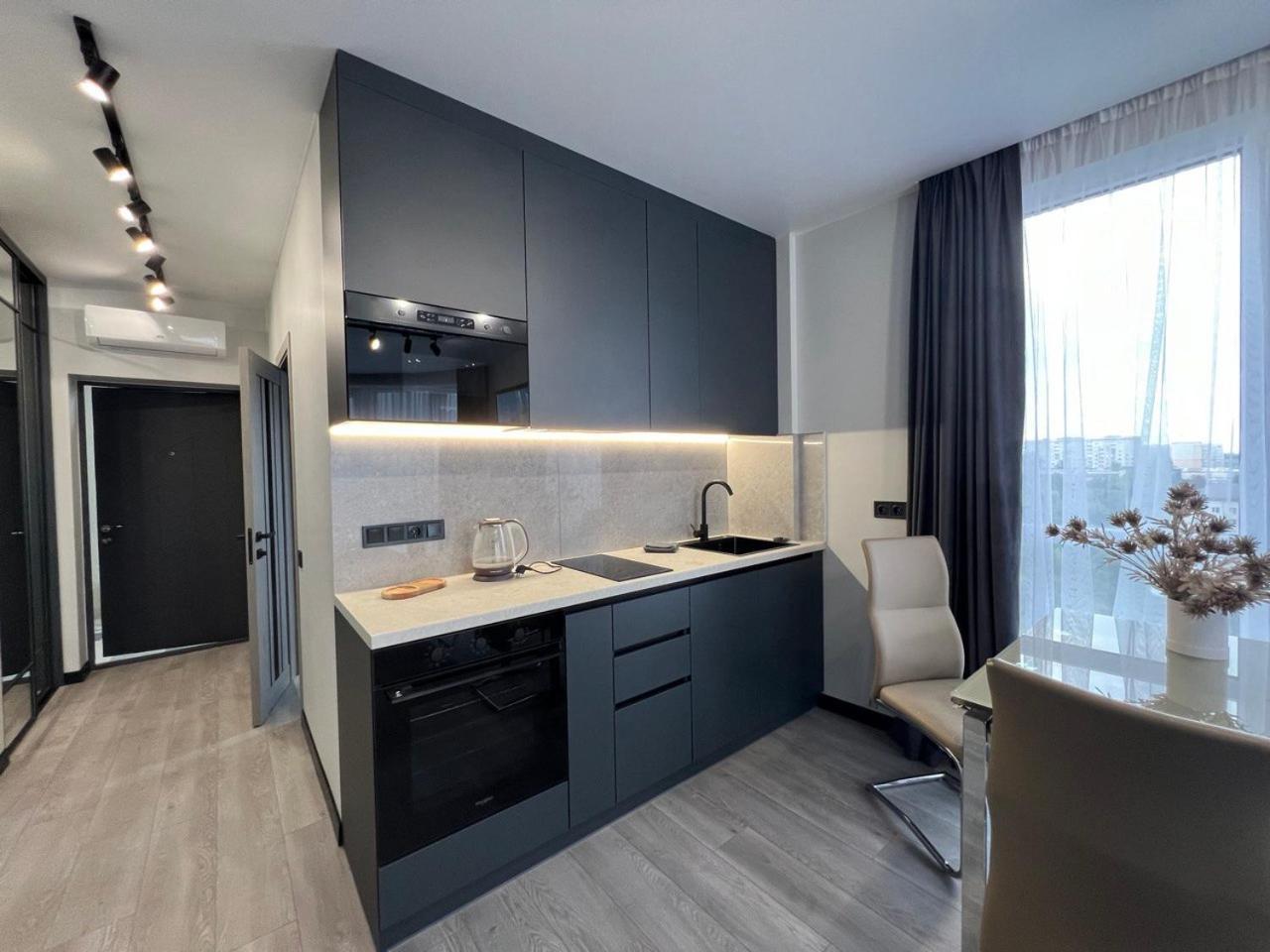 Apartments Vip Avalon Львів Екстер'єр фото