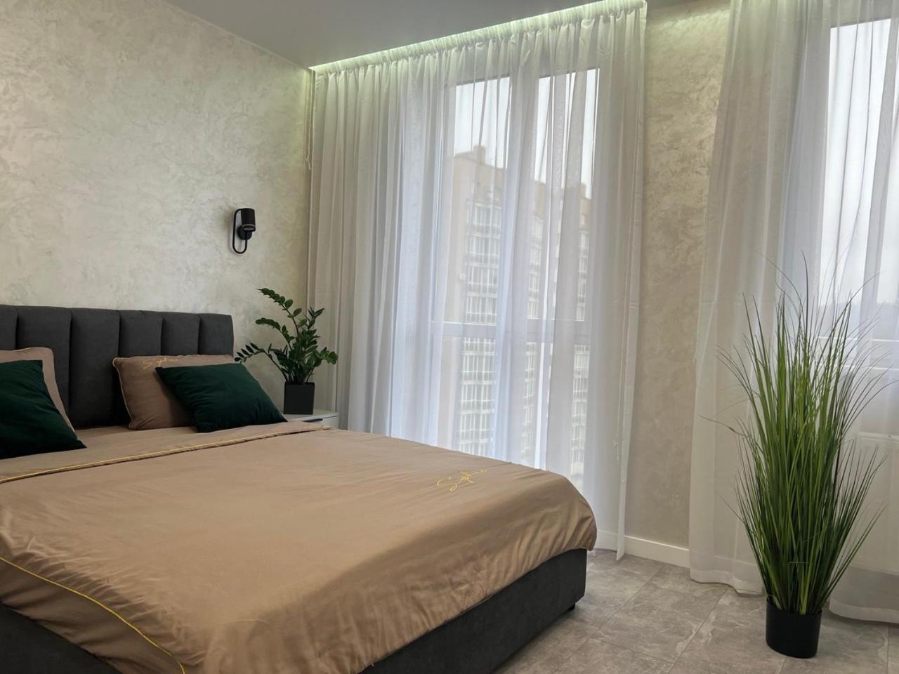 Apartments Vip Avalon Львів Екстер'єр фото